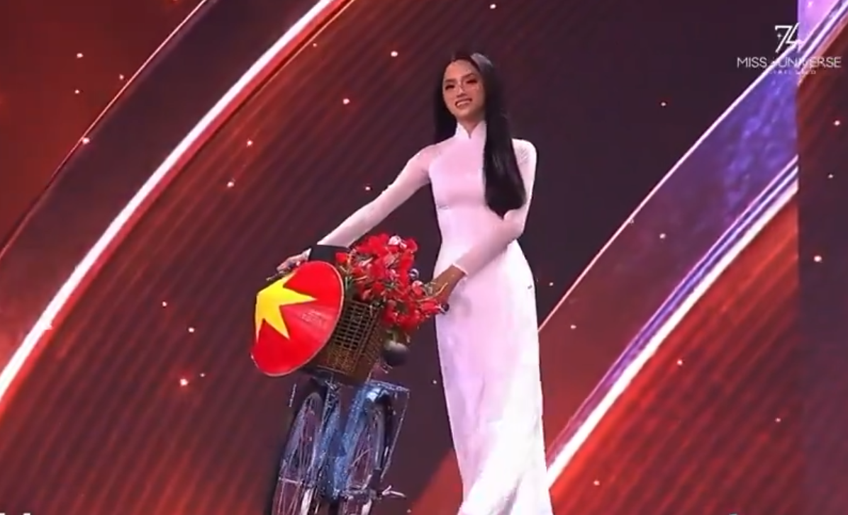 La concursante trans de Miss Universo comparte conmovedora razón por la que usó un traje tradicional vietnamita en el escenario