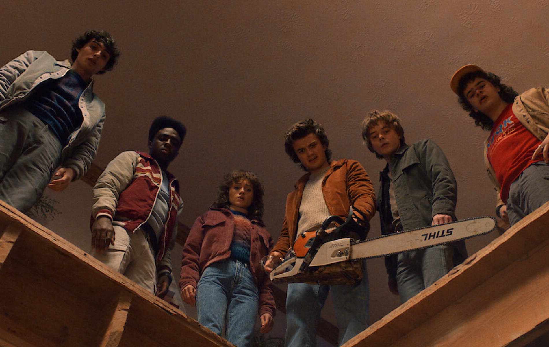 (L to R) Finn Wolfhard as Mike, Caleb McLaughlin as Lucas, Natalia Dyer as Nancy, Joe Keery as Steve, Charlie Heaton as Jonathan, and Gaten Matarazzo as Dustin.
