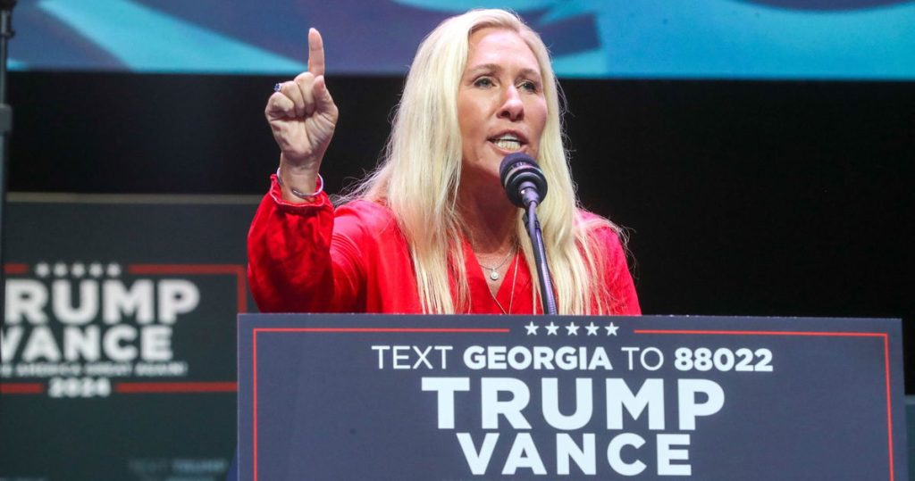 Trump se enfurece con la “loca” Marjorie Taylor Greene. Ahora recibe amenazas de muerte.