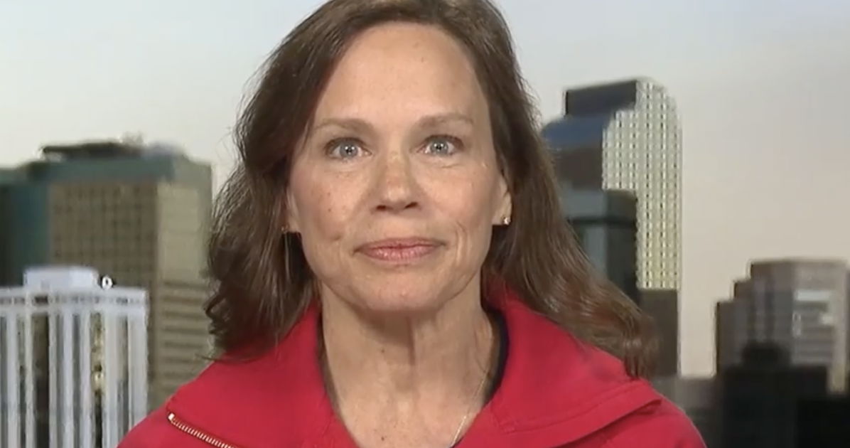 Un director ejecutivo intentó sobornar a atletas profesionales para que fueran transfóbicas. Ella fracasó estrepitosamente.