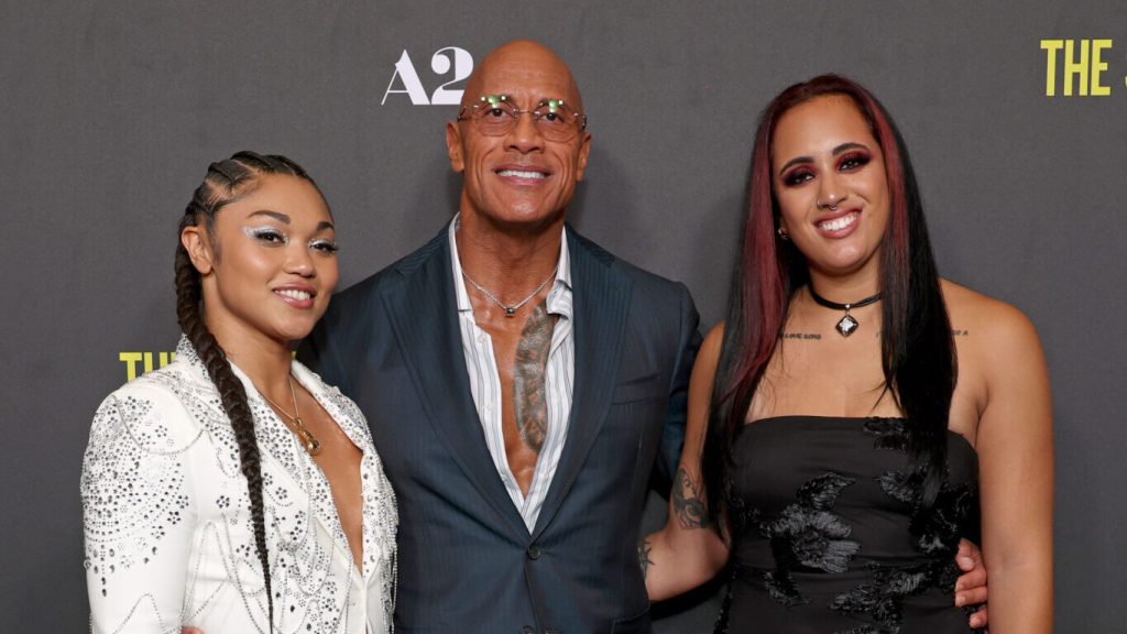 Simone Johnson se vuelve oficial en Instagram con su compañera estrella de la WWE Tatyanna Dumas: 'Soy muy afortunada'