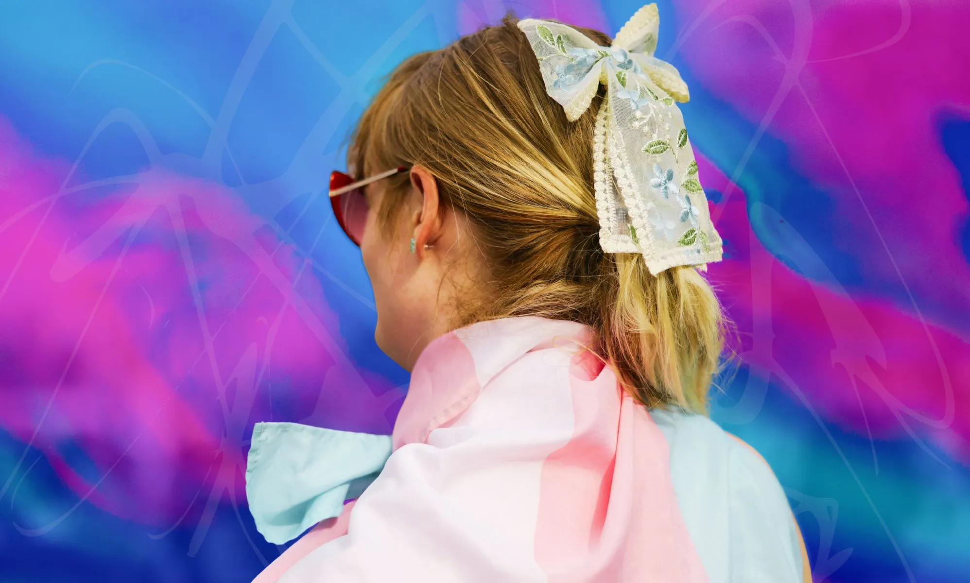 'Soy una mujer trans, literalmente prefiero orinarme en público que entrar a los baños de hombres'