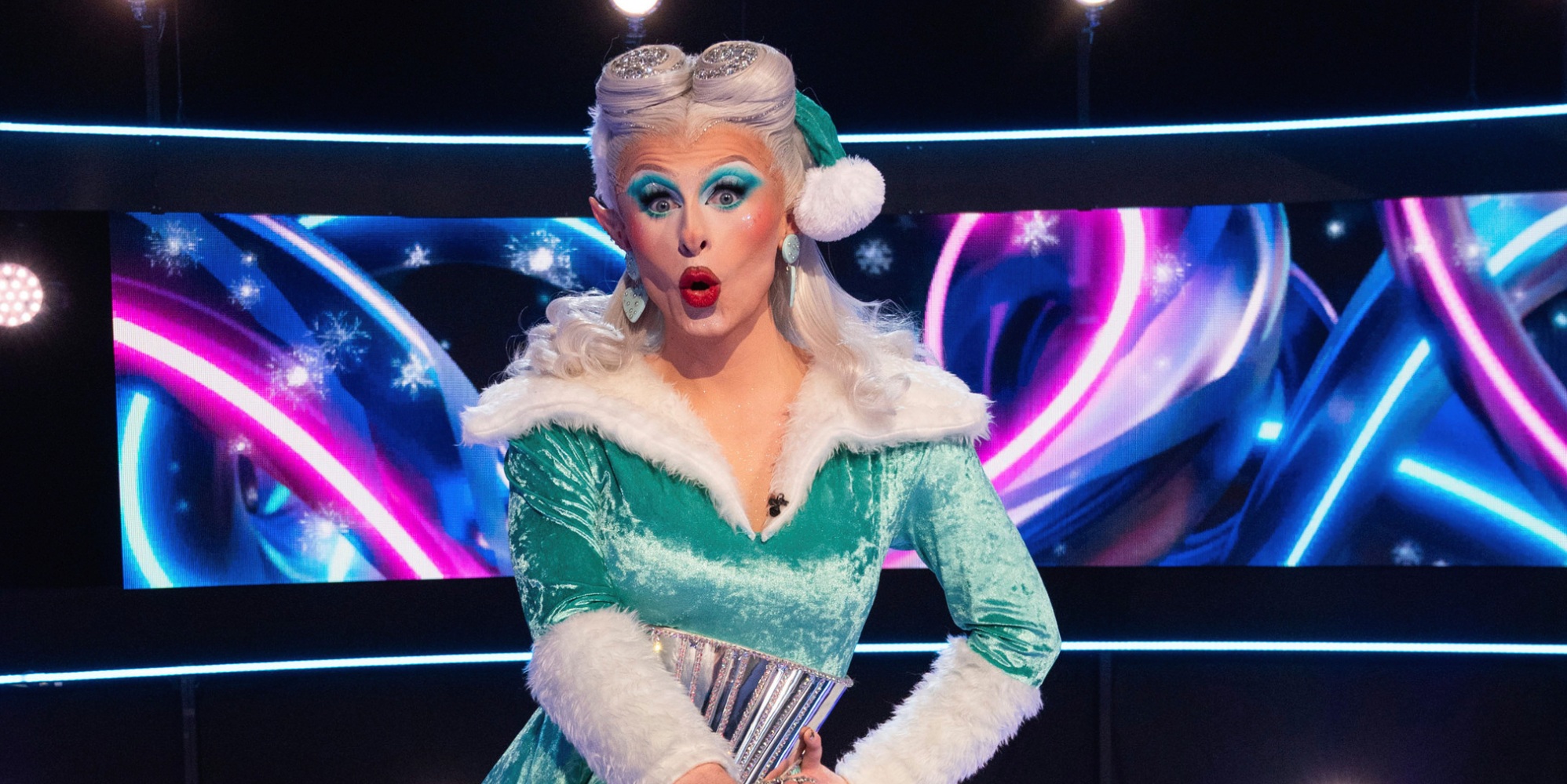 Bly Hydrangea on The Weakest Link Christmas Special
