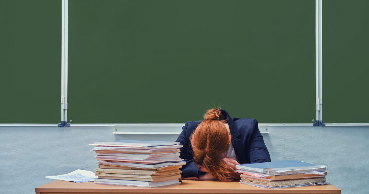 Castigaron a una maestra devota y la llamaron “bruja” lesbiana. Ahora ella es la última en reír.