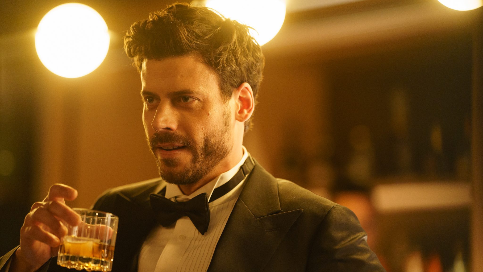 François Arnaud in Heated Rivalry