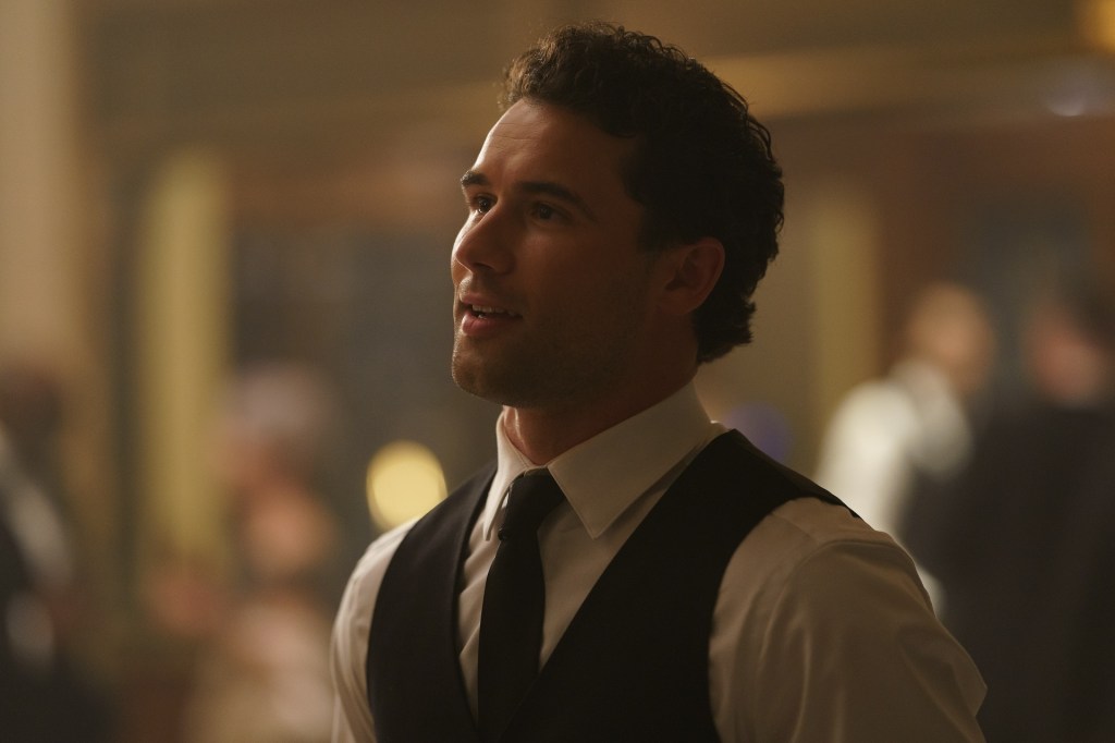 Robbie GK como Kip Grady en Rivalidad acalorada.