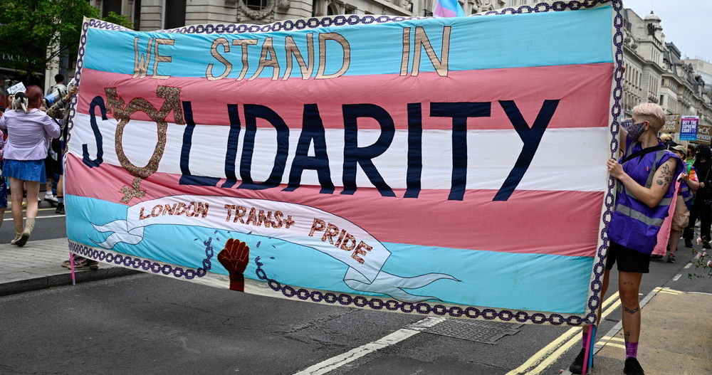 2025 fue horrible para las personas trans. Así es como el 2026 podría ser mucho mejor.