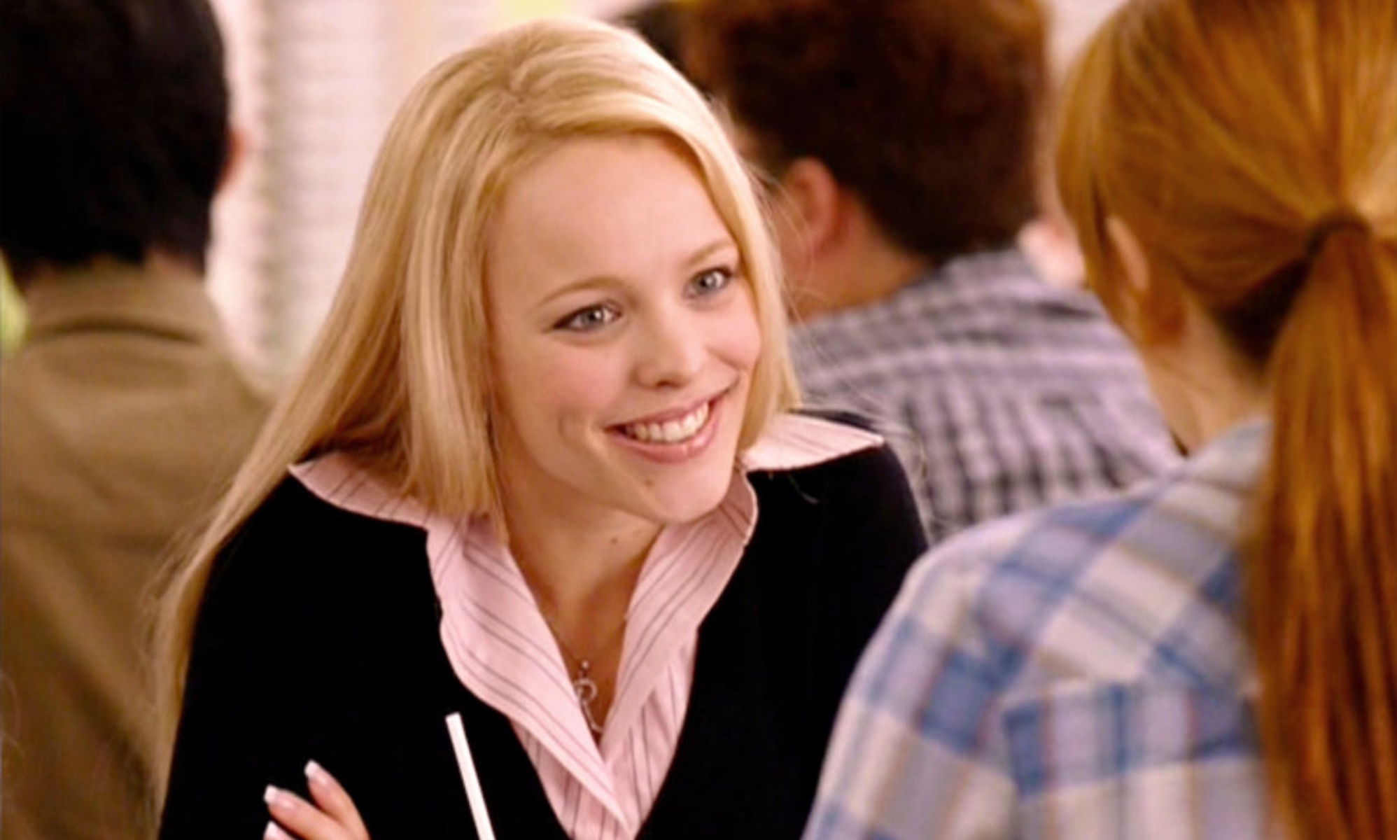 El ícono de Mean Girls, Rachel McAdams, admite que no se dio cuenta de que Regina George era tan odiada