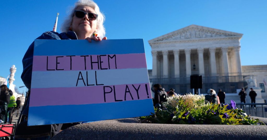 La audiencia de la Corte Suprema sobre las prohibiciones de deportes trans se centra en las “ventajas biológicas”