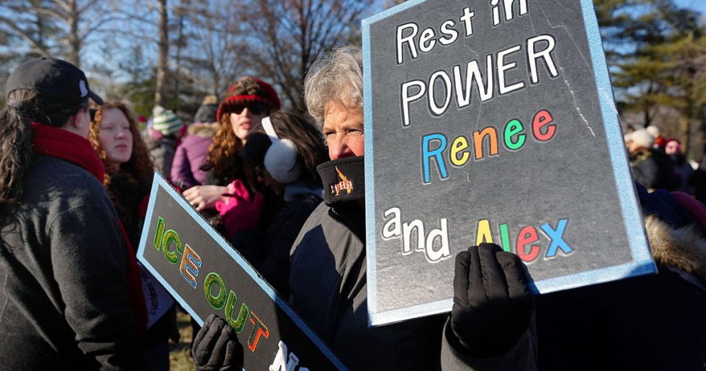 Los activistas buscan un apagón económico nacional para protestar contra ICE. Así es como puedes ayudar.