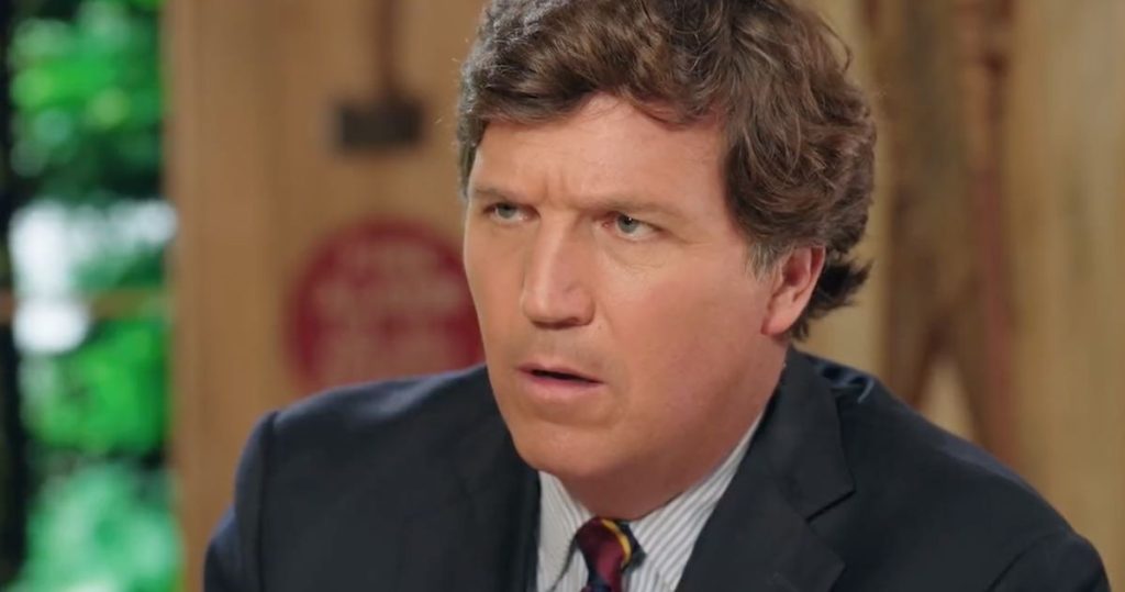 Tucker Carlson dio una sorprendente razón para que EE.UU. invadiera Venezuela