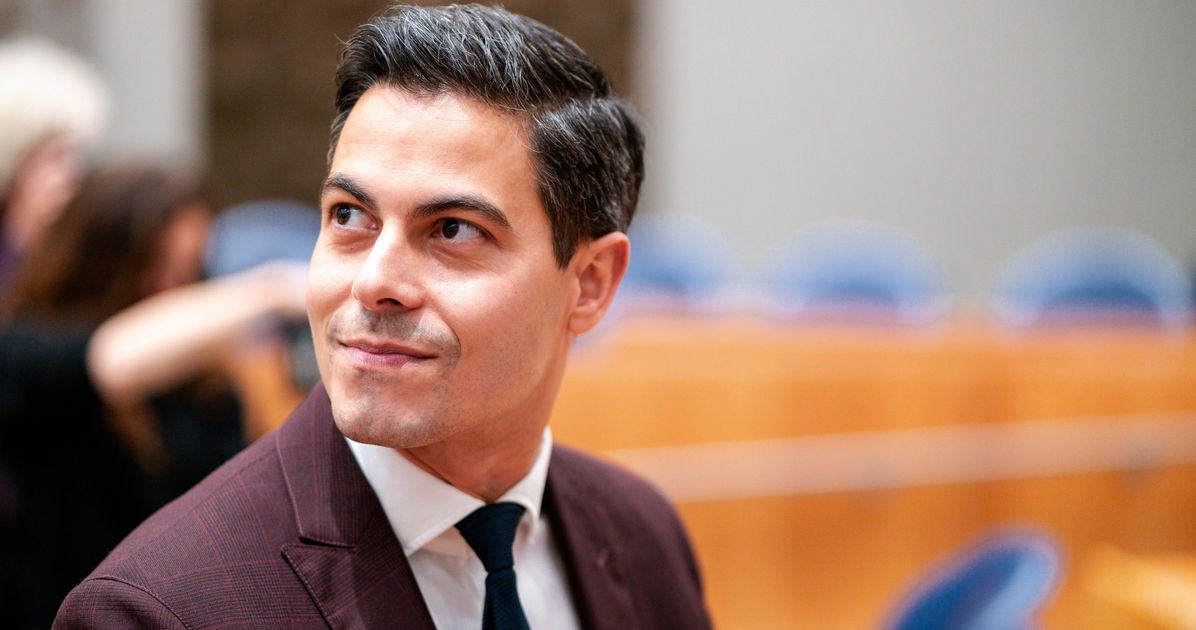 El primer primer ministro gay de Holanda toma juramento hoy