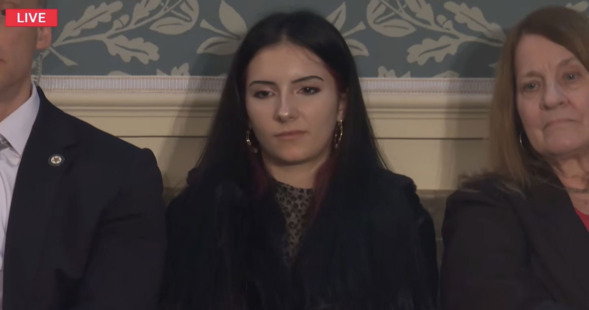 Trump invitó ayer a una ex estudiante cristiana trans al SOTU. ¿Quién es ella?