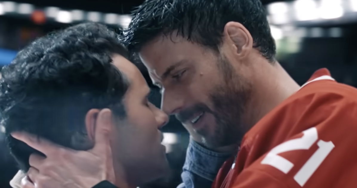 Un hombre escribe una desgarradora confesión de amor a otro hombre después de sentirse conmovido por una “rivalidad acalorada”