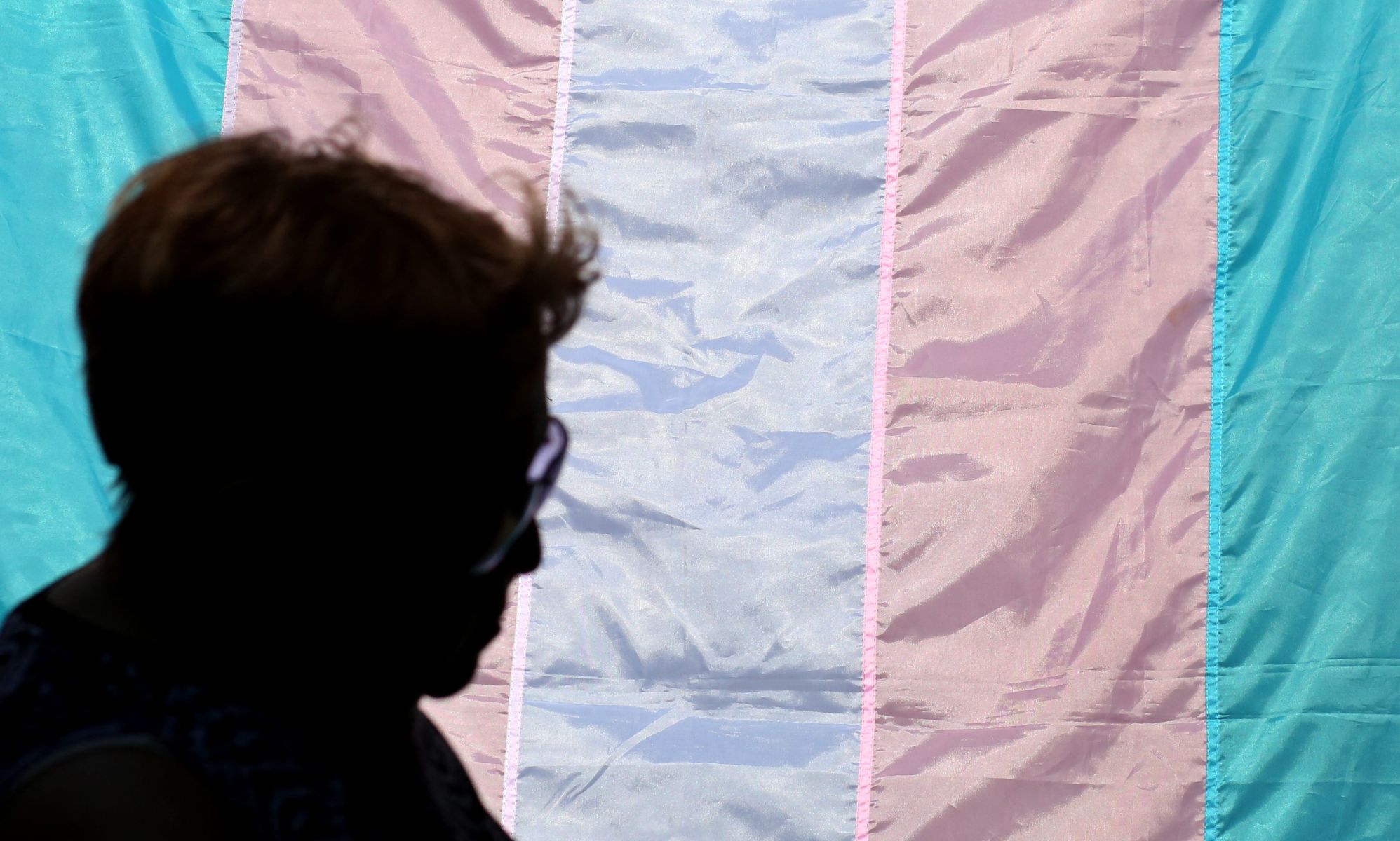 Kentucky aprobará un proyecto de ley que declararía enfermas mentales a las personas trans