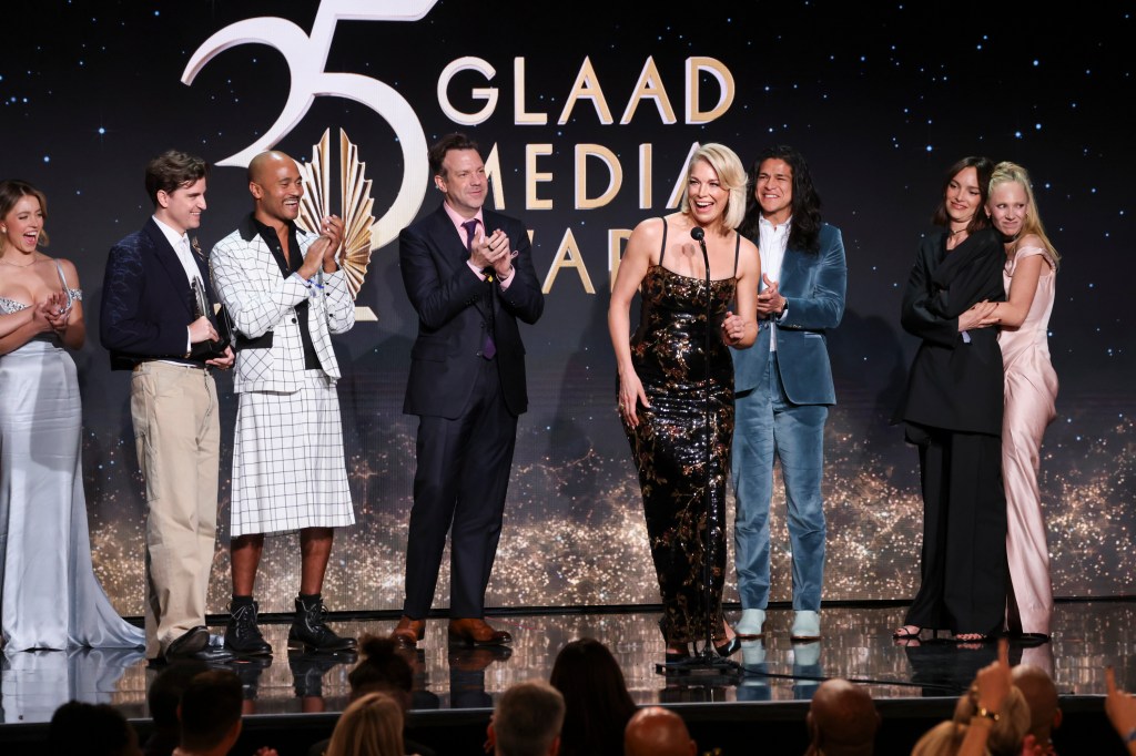 Cinco datos alucinantes sobre la estrella de Ted Lasso, Hannah Waddingham, mientras se postula para presentar SNL UK