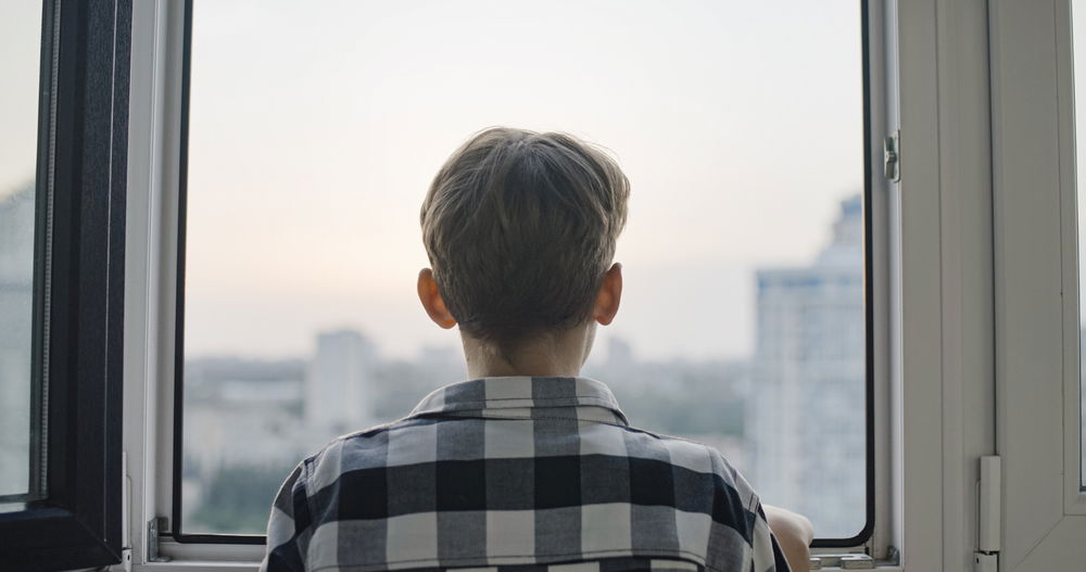 Desapareció a los 15 años. Su tía cree que su padre lo asesinó por ser gay.