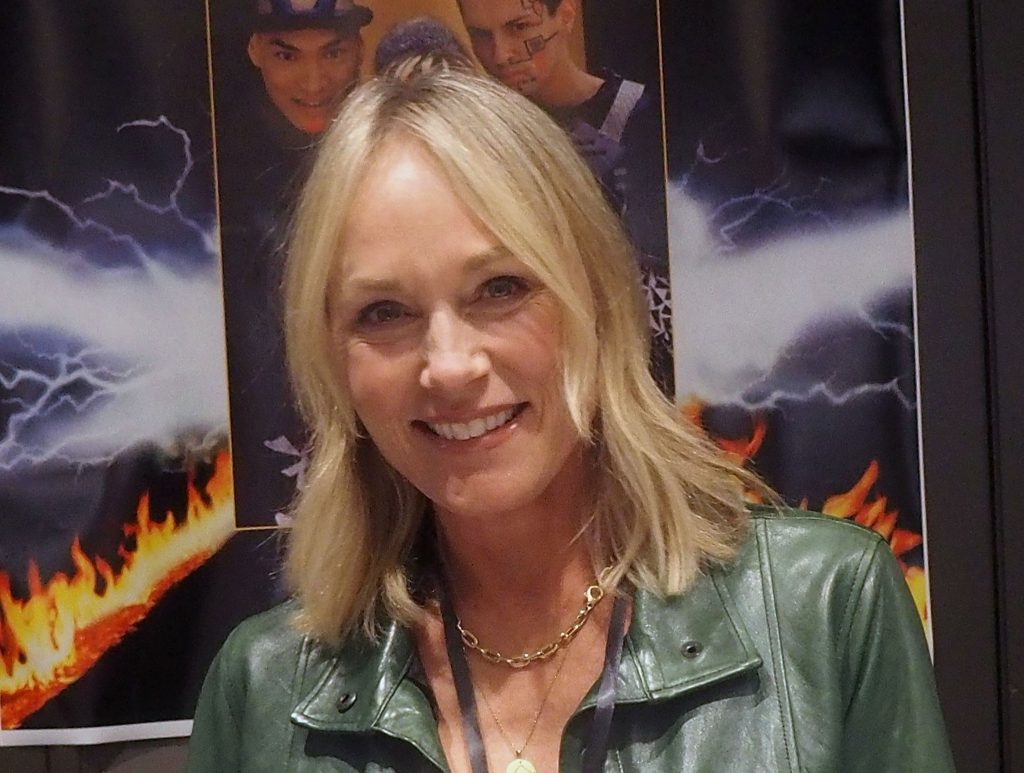 La estrella de Regreso al futuro dice que fue la 'barba' de Elton John esa noche