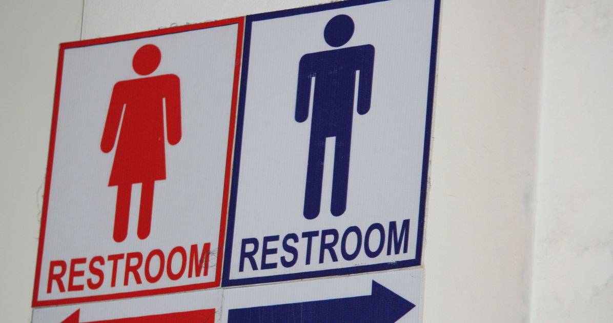 Las personas trans podrían enfrentar cadena perpetua bajo la prohibición del baño aprobada por la legislatura de Idaho