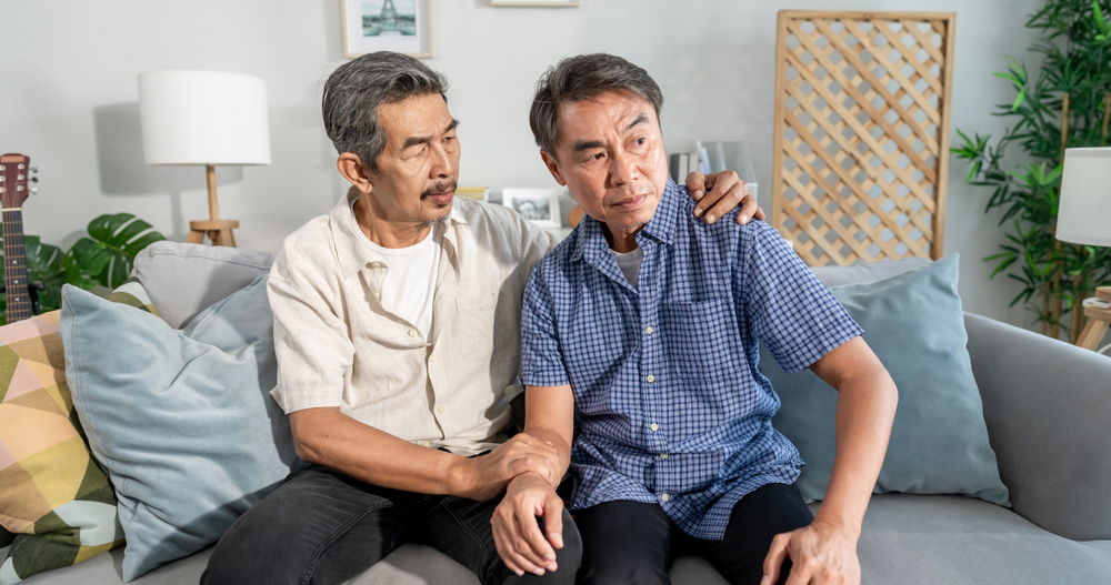 Los adultos LGBTQ+ se preocupan más que los cis-hets por poder pagar la atención sanitaria