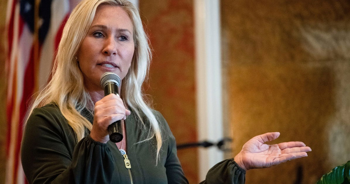 Marjorie Taylor Greene advierte que el Partido Republicano pasará un año obligando a los estadounidenses a votar en rojo en las elecciones intermedias