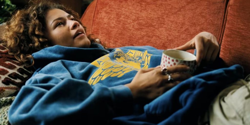 Fanáticos de Euphoria cuestionan el guardarropa de diseñador de Zendaya para la adicta Rue: '¡Devuélvele el dinero a esa señora!'