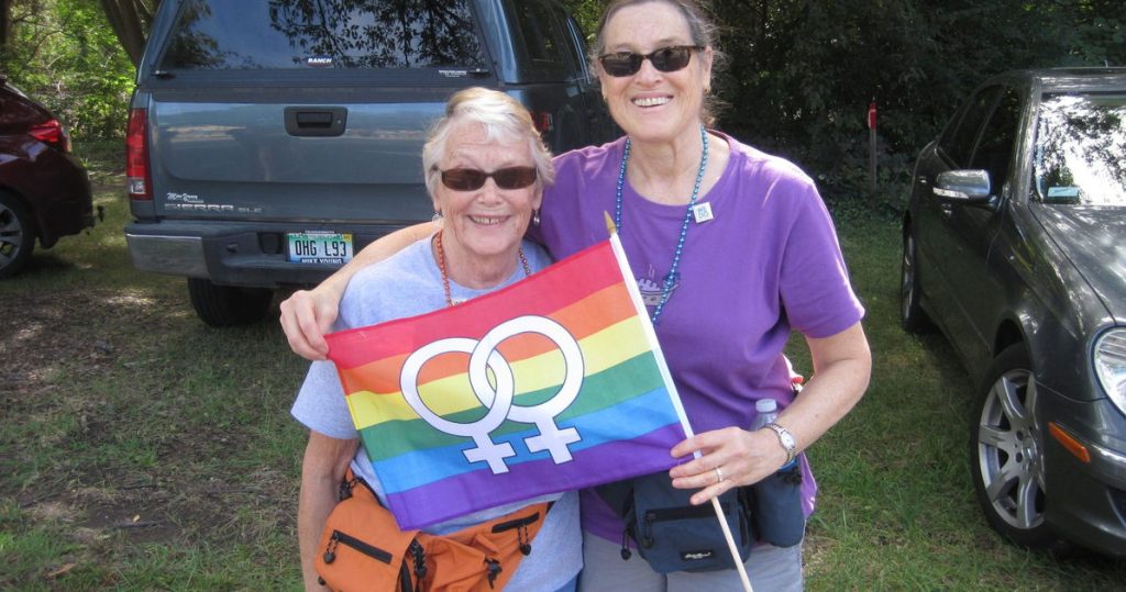 Comparte tus imágenes del Orgullo con nosotros y ayudaremos a que tus colores brillen para el mundo.