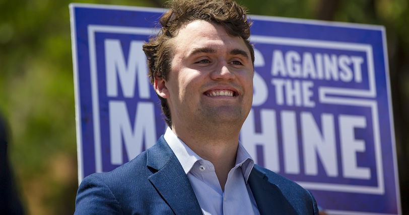 El Partido Republicano aprueba la “Ley Charlie Kirk” que podría expulsar a los estudiantes que protesten contra los oradores anti-LGBTQ+