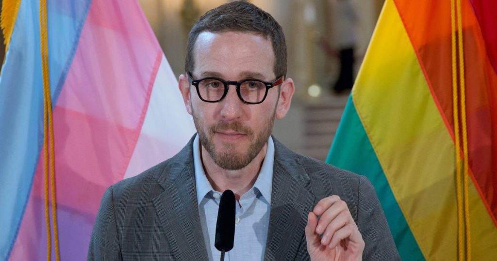 El Tribunal Supremo falló en contra de las prohibiciones de las terapias de conversión. Este demócrata tiene un plan para solucionar este problema.