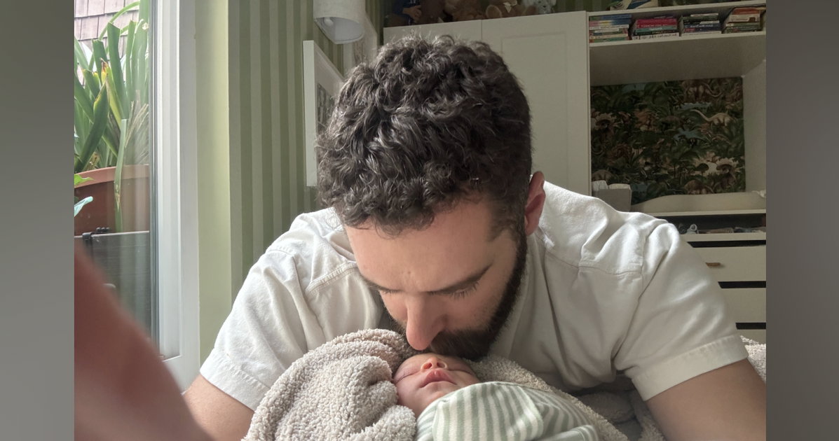 Marido gay recauda 71.000 dólares para defender legalmente a su cónyuge que atacó a un troll anti-gay en la calle