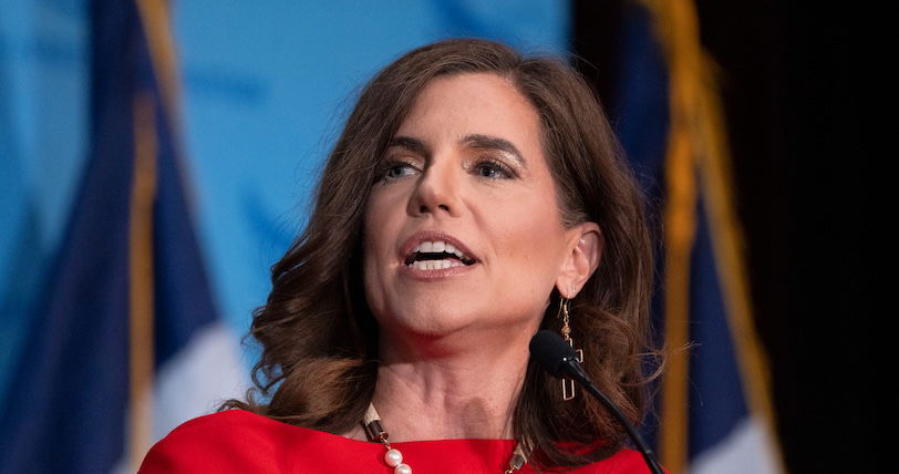Trump y Nancy Mace opinan sobre los informes sobre el marido “travestista” de Kristi Noem