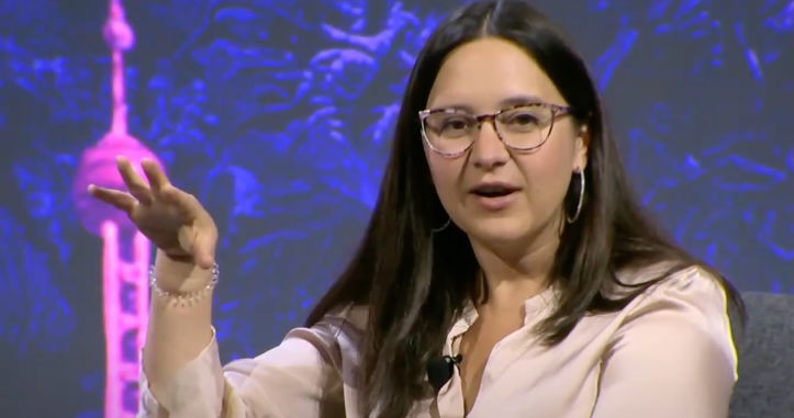 Bari Weiss fue criticada durante una importante entrega de premios de noticias de televisión mientras destroza “60 Minutes”