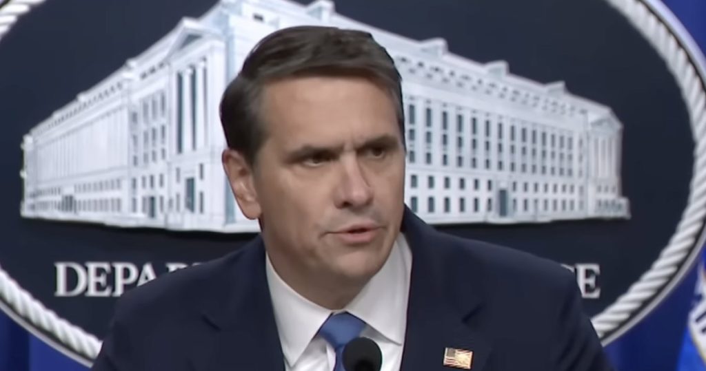 El Partido Republicano activa un fondo para sobornos de 1.800 millones de dólares para los J6ers mientras el fiscal general de Trump dice que podría pagar a las personas que lastiman a los policías