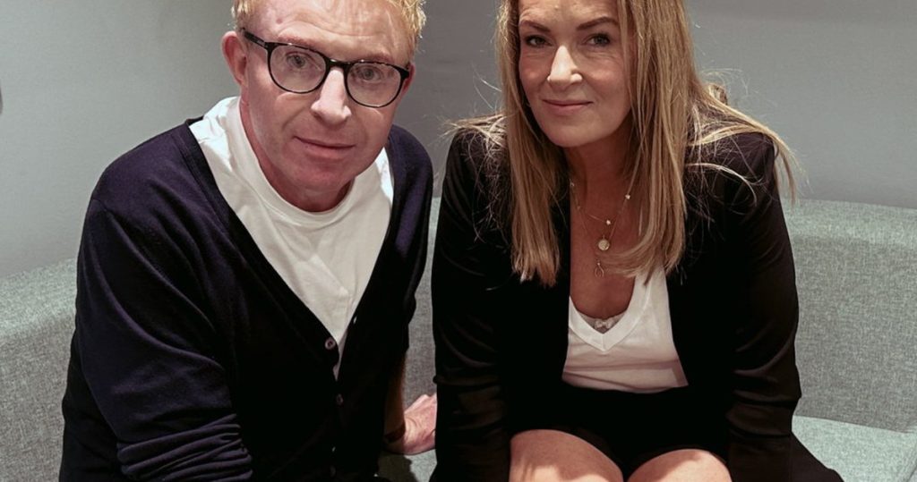 El cantante irlandés Tommy Fleming sale del armario en medio del frenesí de la prensa: “Finalmente estoy viviendo mi verdad”.