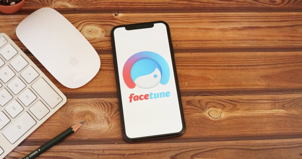 FaceTune dice que “apoya firmemente a la comunidad LGBTQIA+” en medio de la debacle publicitaria transfóbica