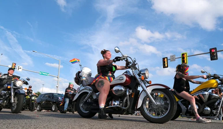 Queers and Gears Motorcycle Alliance durante la celebración del Orgullo número 39 el domingo 7 de junio de 2026.