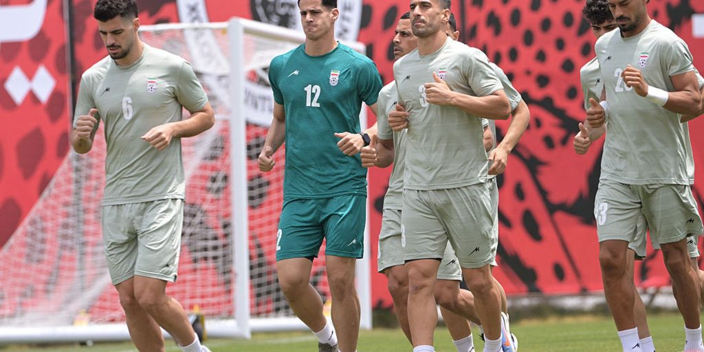 Irán amenaza con suspender partidos de la Copa Mundial por 'banderas no oficiales' antes del Partido del Orgullo en Seattle