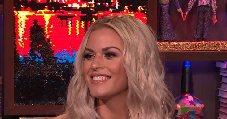 Dayna Kathan de “Vanderpump Rules” se declara lesbiana en una publicación del Mes del Orgullo