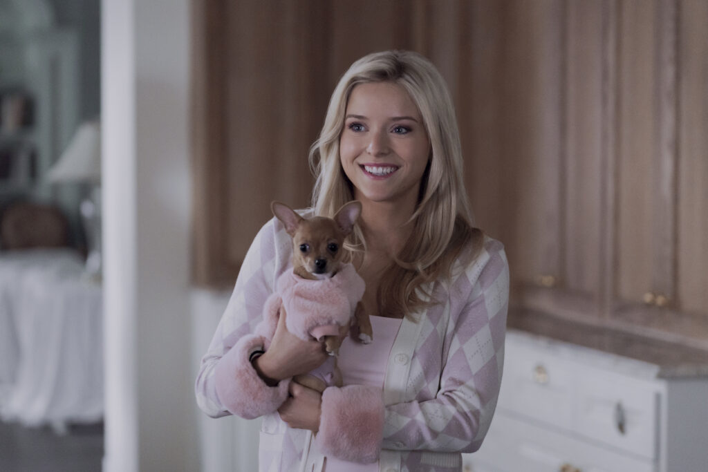 Elle Woods (Lexi Minetree) en ELLE. Crédito de la foto: Jessica Brooks/Prime Video